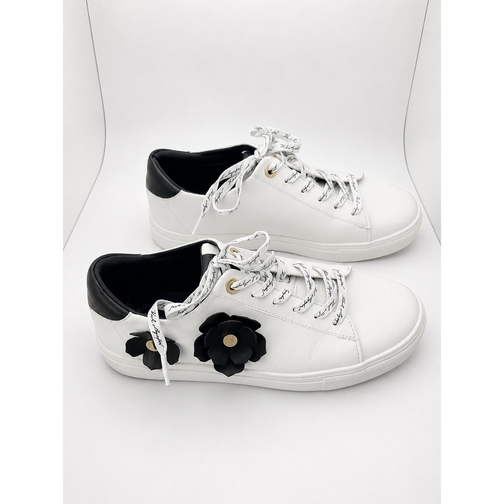 Karl Lagerfeld Paris Crete White Black Floral Applique Sneakers Womens 8 M